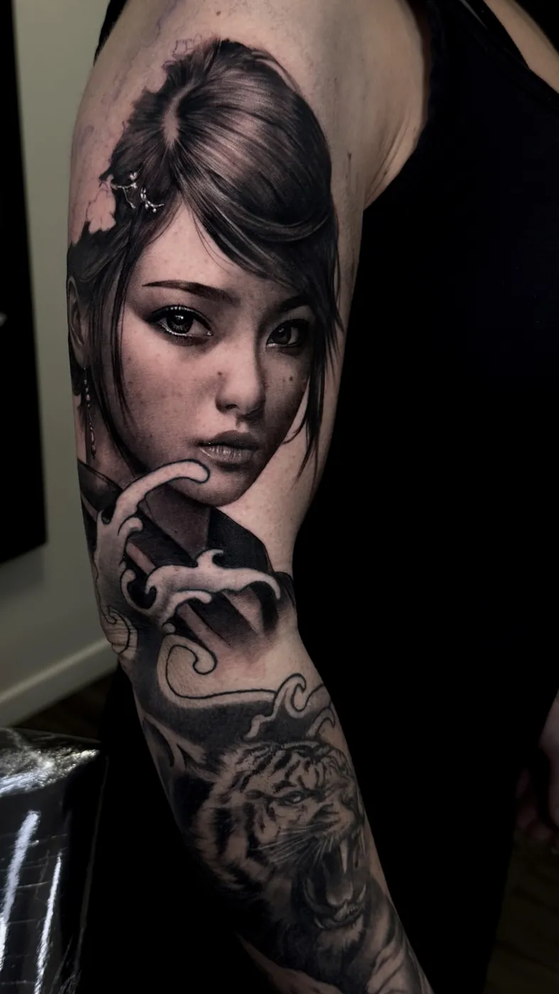 Woman and skull realism